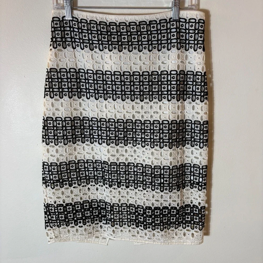 Banana Republic Rugby‎ Lace Pencil Skirt Size 8
